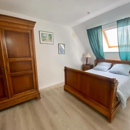 בית הארחה Maison De Caractere A Corseul, Jardin Et Piscine
